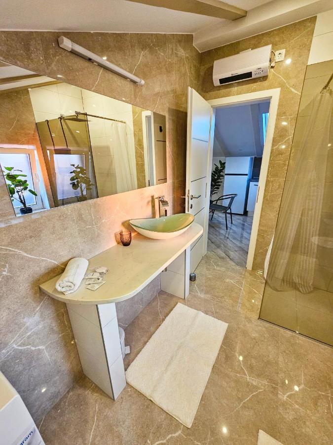 Apartments Jasmin Задар Экстерьер фото